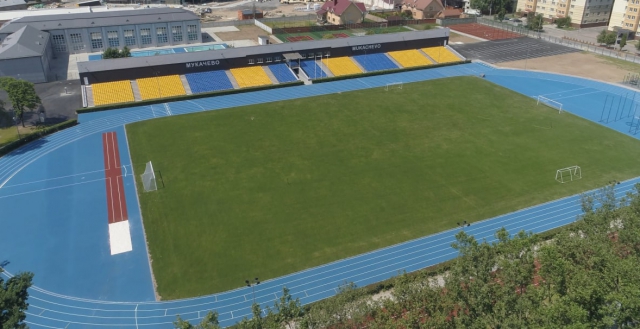 Рекорд України: у Мукачеві на ДЮСШ розгорнуть найбільший Олімпійський прапор