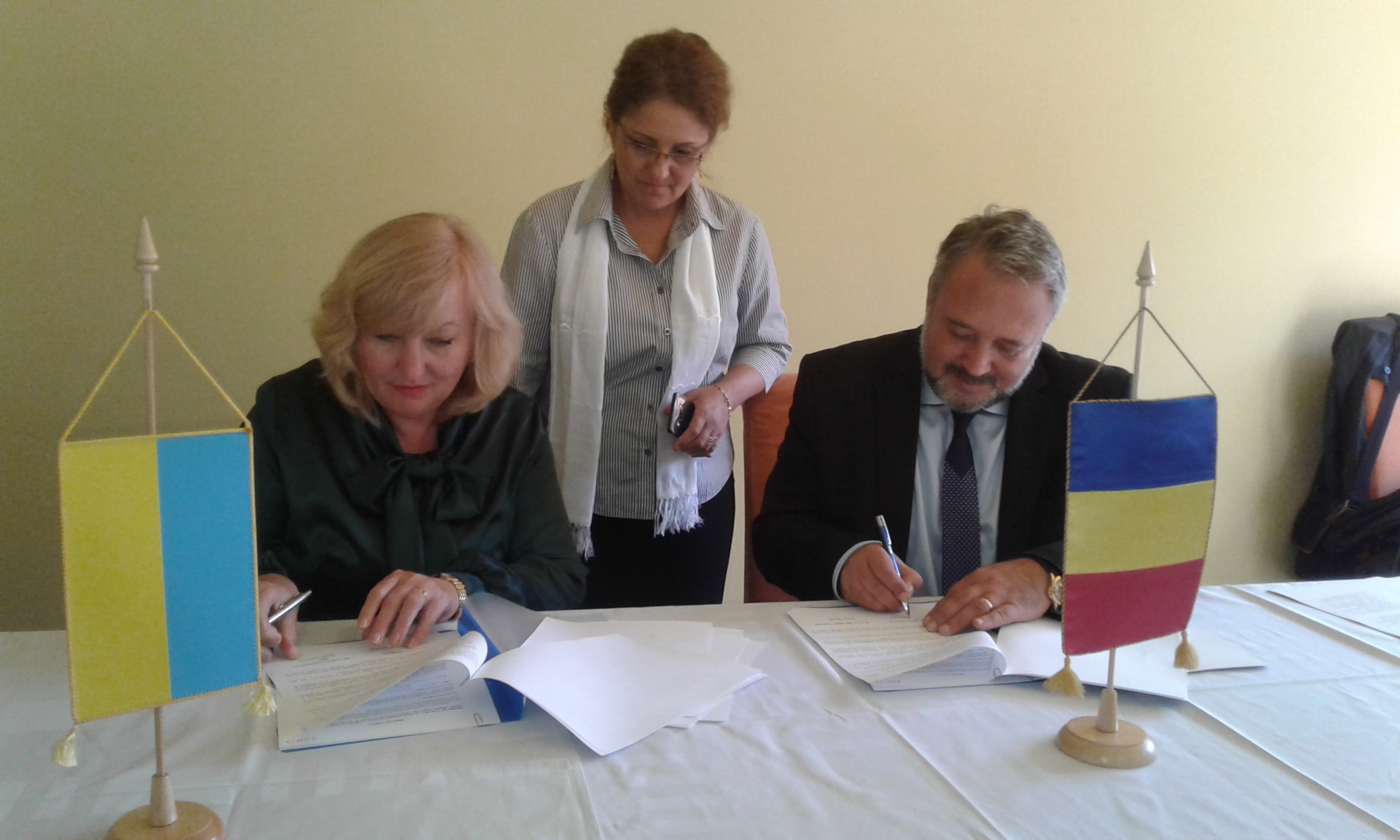 На Закарпатті українські та румунські експерти обговорювали питання оцінки якості поверхневих вод річкового басейну Тиси