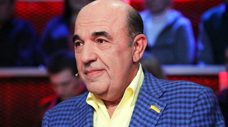 Рабінович: молодь їде за кордон тому, що через дії влади не вірить у нашу країну