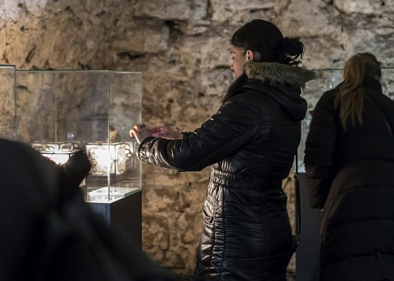 Роботи учасників “Срібного Мольберту” побачать у Китаї (ФОТО)