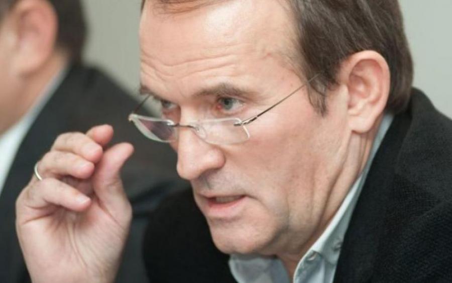 "КРАЇНА": МЕДВЕДЧУК ЗА УКРАЇНУ, АЛЕ БАЧИТЬ ЇЇ ПО-ІНШОМУ