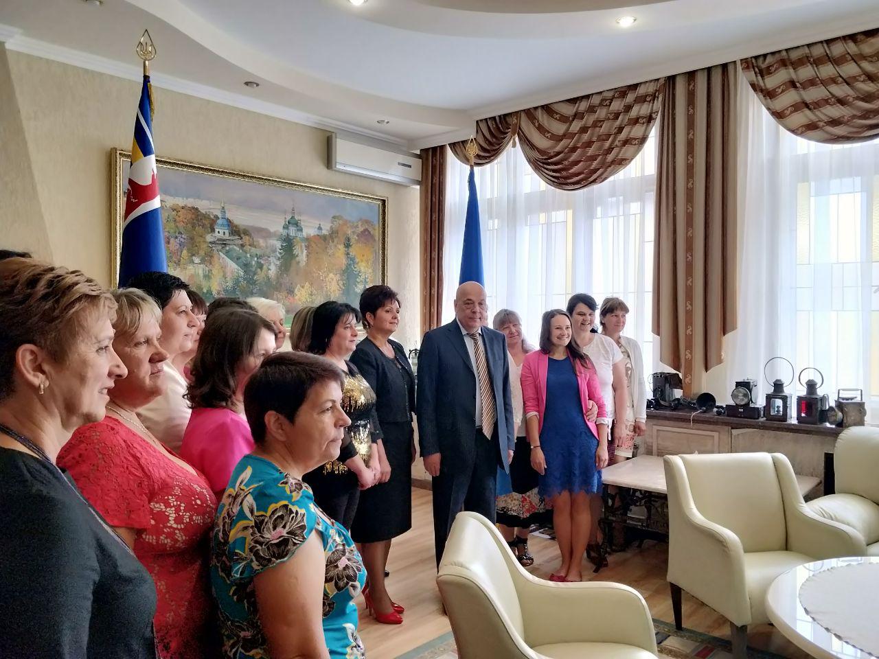 В Ужгороді привітали матерів-вихователів дитячих будинків сімейного типу