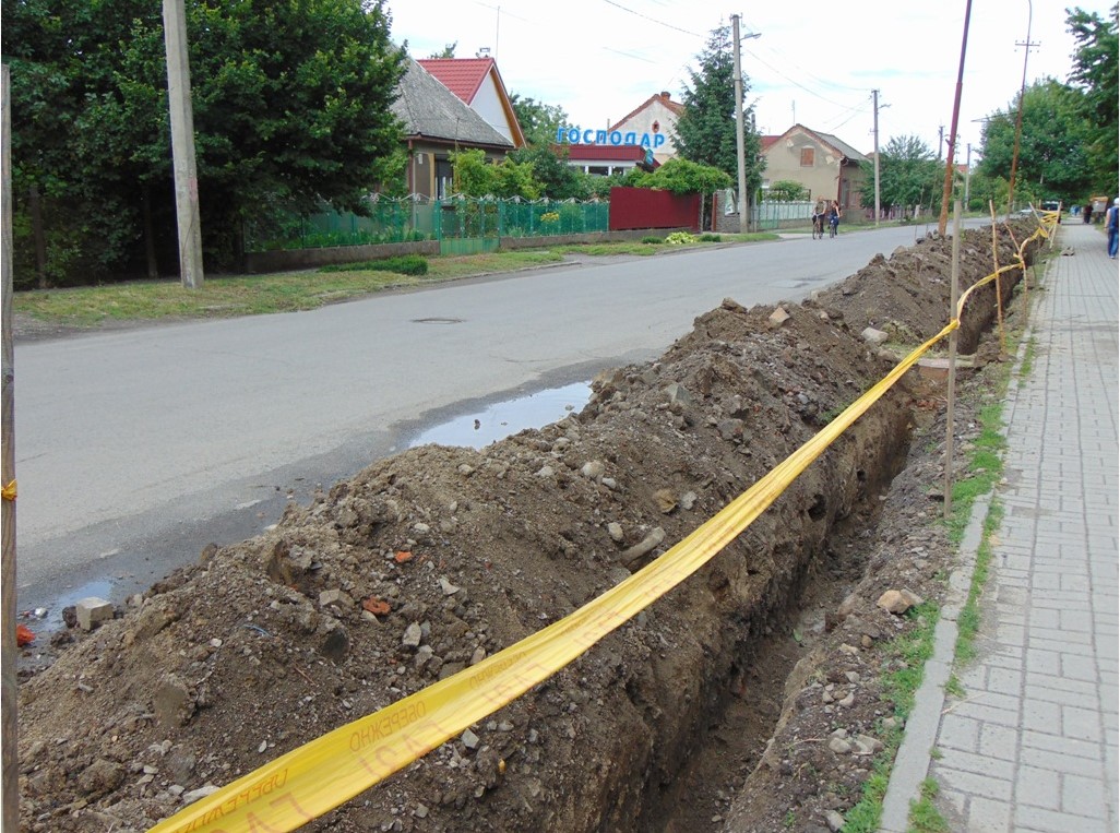 У Чопі проводиться поточний ремонт системи водопостачання (ФОТО)