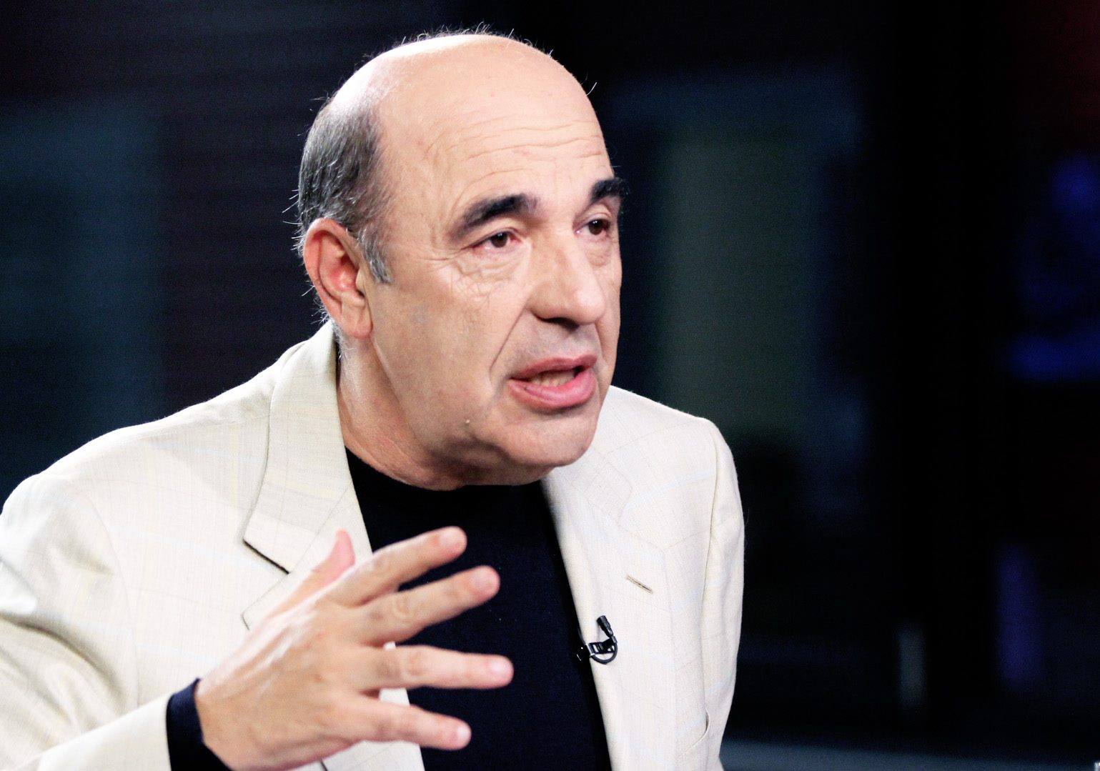 Рабінович: «Тільки люди, які не грабували країну вже одного разу при владі, можуть витягнути нас із прірви і зробити людей багатими!»