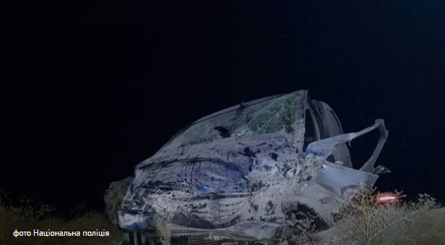 Моторошна ДТП: в результаті зіткнення п'яти авто загинуло троє людей