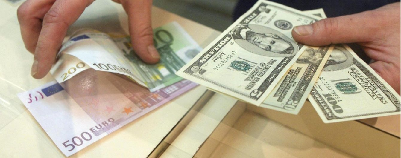 Курс валют 10 серпня: долар і євро дорожчають на готівковому ринку