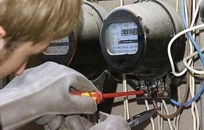 Десятки закарпатців крадуть електроенергію: Мукачівщина та Хустщина лідирує
