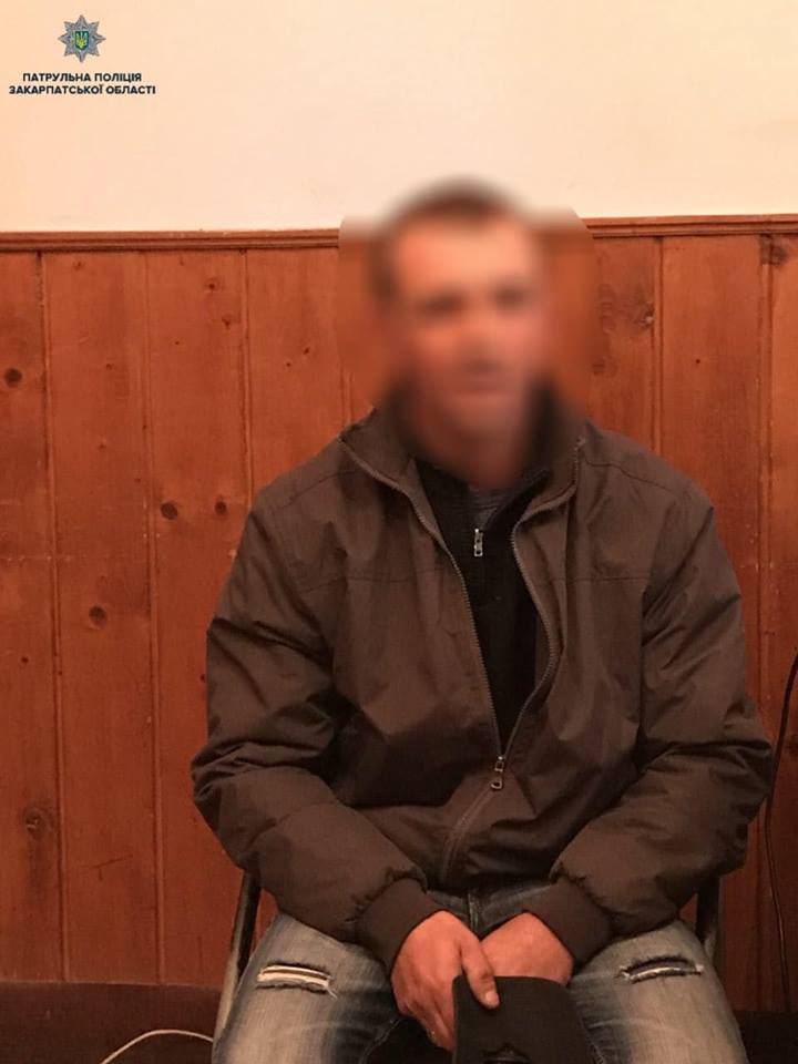 Мукачівець побачивши патрульних різко змінив напрямок руху (ФОТО)