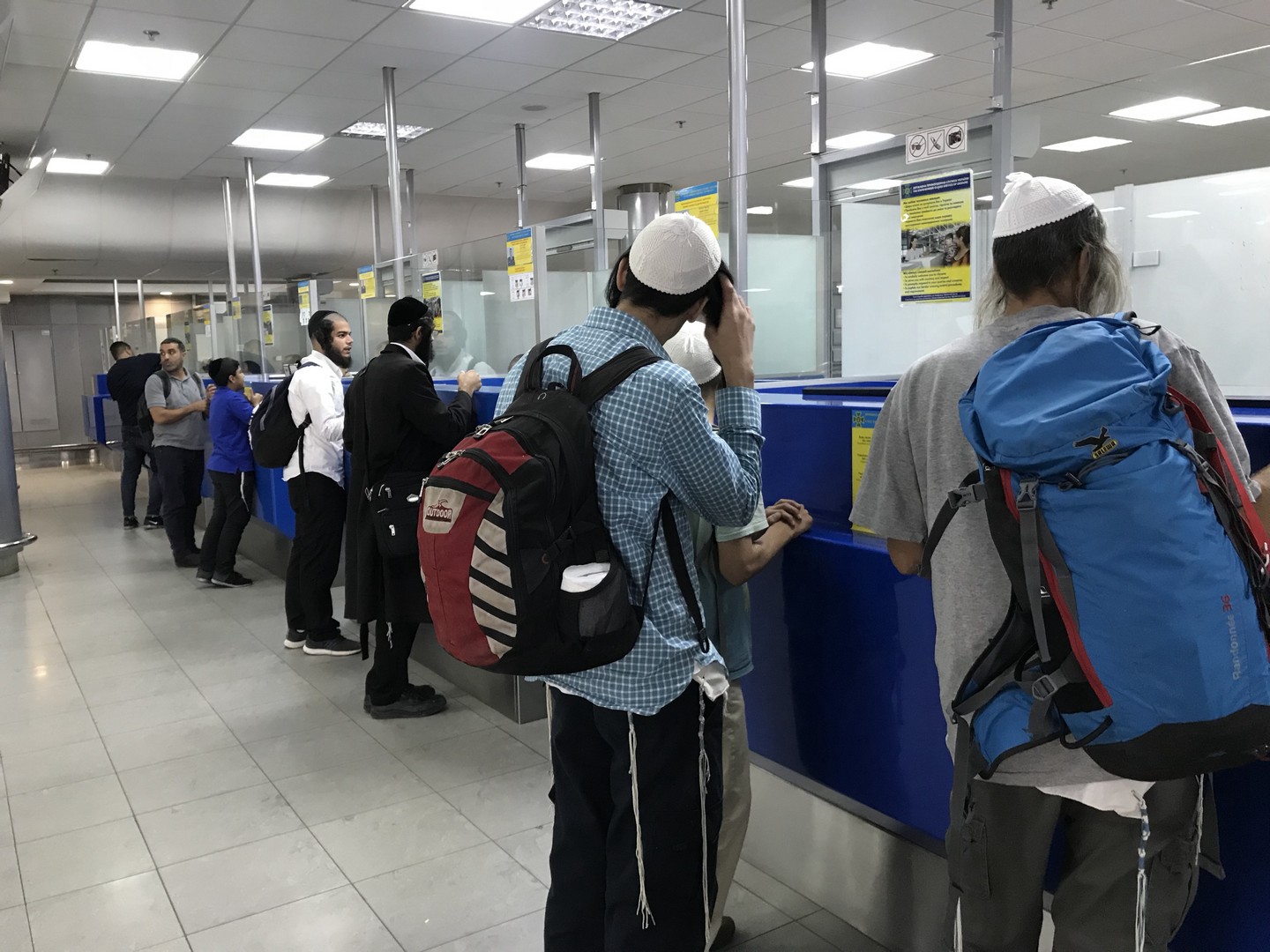 На святкування Нового 5779 року в Україну прибули десятки тисяч паломників-хасидів (ФОТО)