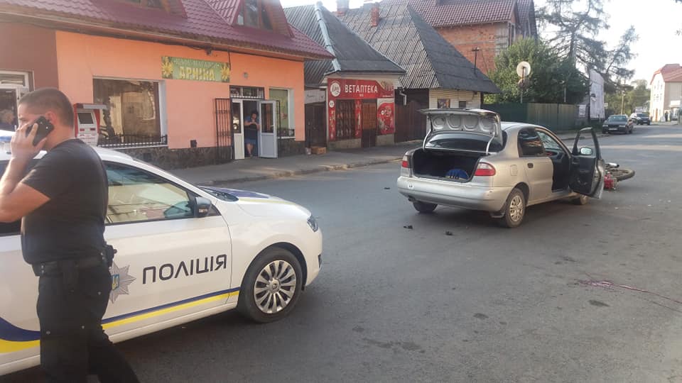 Літню жінку в Міжгір’ї збив екс-начальник райвідділу поліції - активіст (ФОТО)