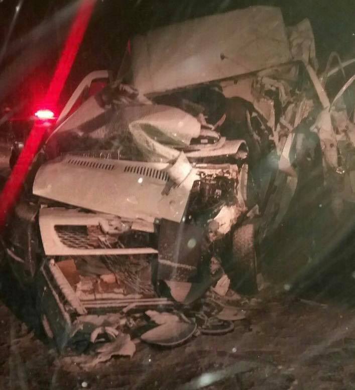 На трасі “Київ–Чоп” легковик влетів у фуру: є постраждалі (ФОТО)