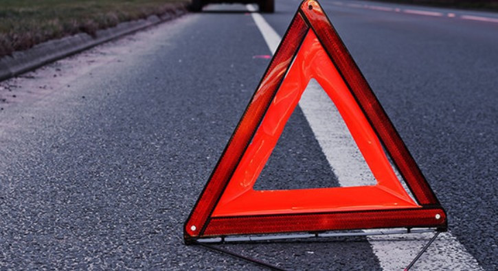 "Відкинуло на смугу зустрічного руху, де на неї наїхала інша автівка" – на Закарпатті судитимуть депутата, який наїхав на дитину