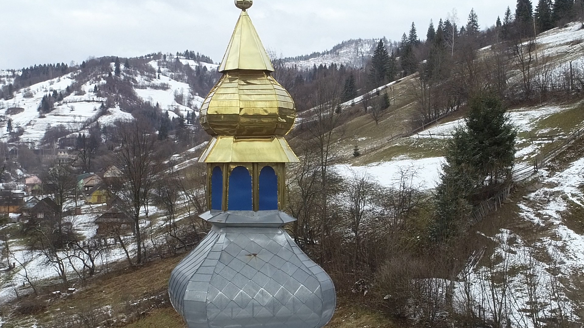 Свято-введенський храм у селі Торунь на Міжгірщині потребує підтримки (ВІДЕО)