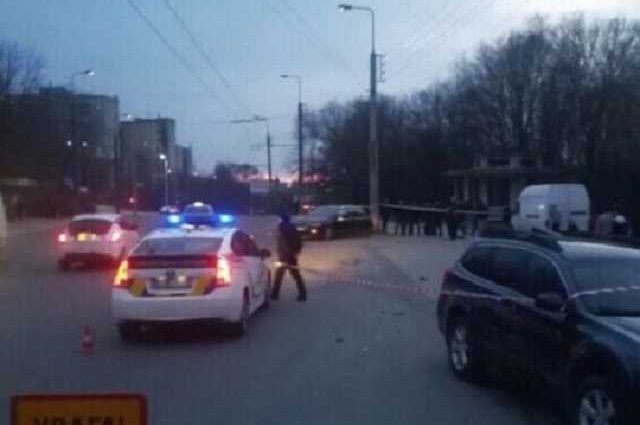 13-річна дівчина за кермом спричинила страшну аварію і тепер перебуває у комі