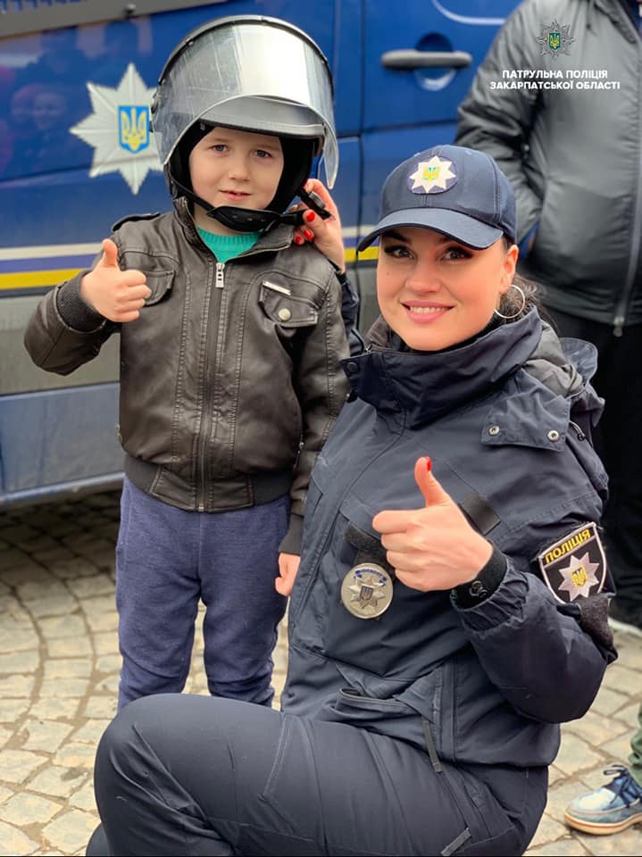 Мешканці міста Свалява провели Вікенд з копами (ФОТО)