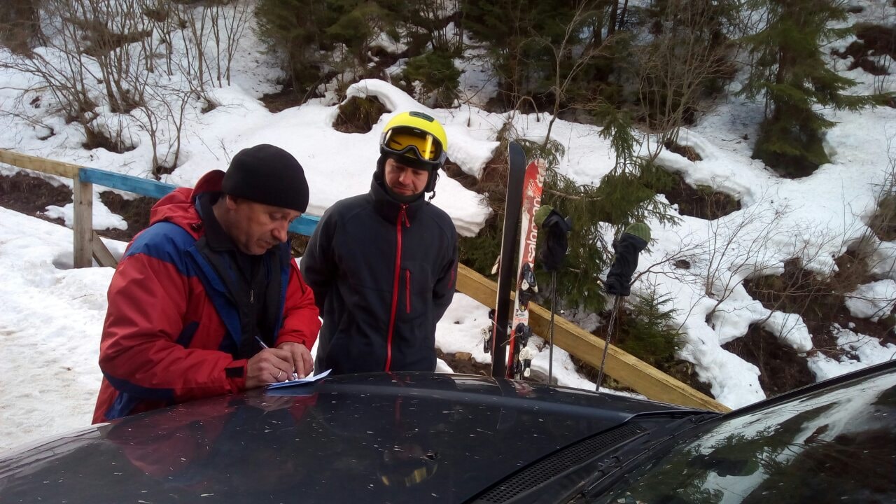 В горах Рахівщини заблукав столичний турист