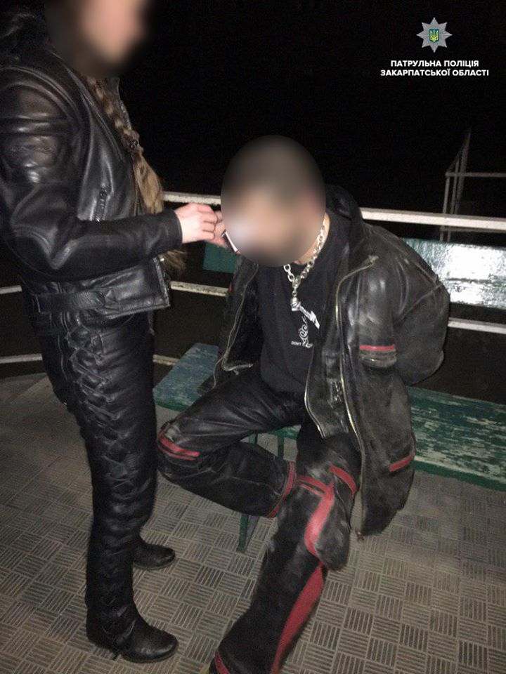 Ужгородські патрульні виявили водія, який, ймовірно, перебував у стані наркотичного сп’яніння