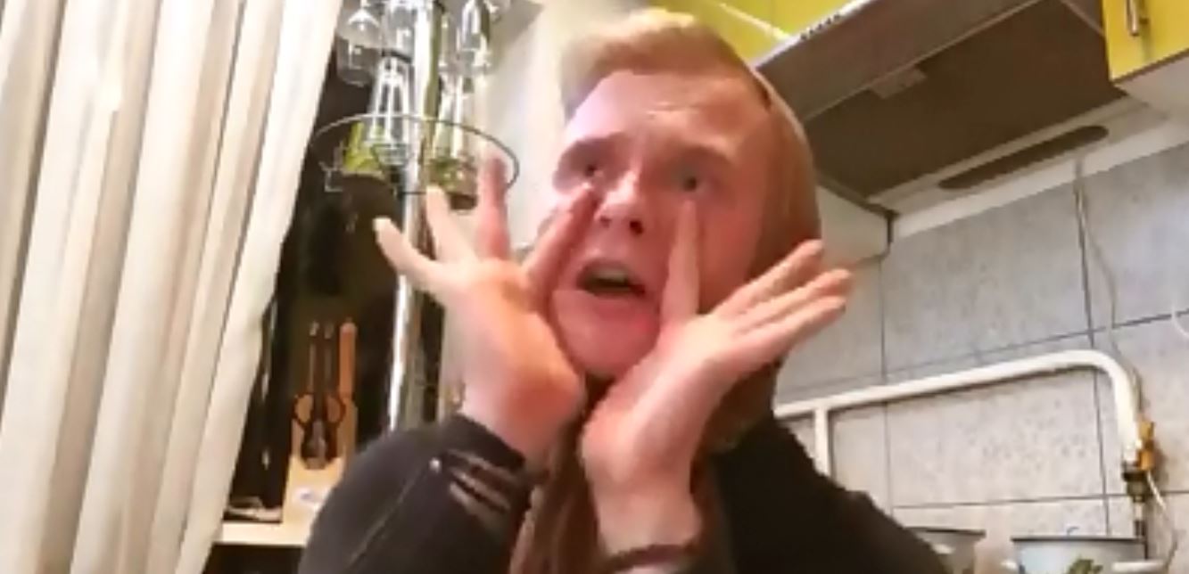 "Ти Хіросіма, я ядерна бомба", говіння та ікона стилю - історія Владки і Діми із Закарпаття набирає обертів (ВІДЕО)