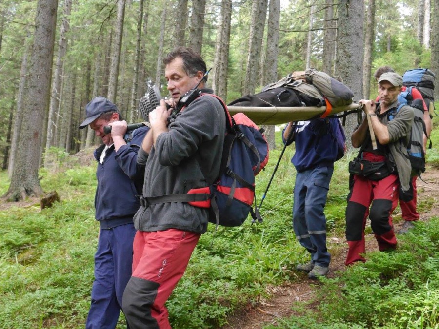 У Карпатах шукають двох киян