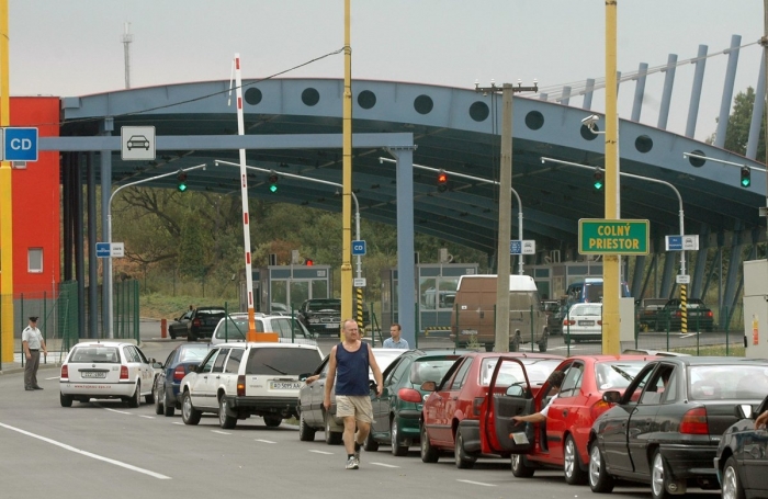 По обіді на закарпатських пунктах пропуску почали утворюватися черги