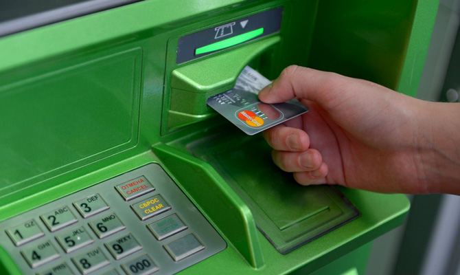 На Мукачівщині чоловік обікрав пенсіонерку