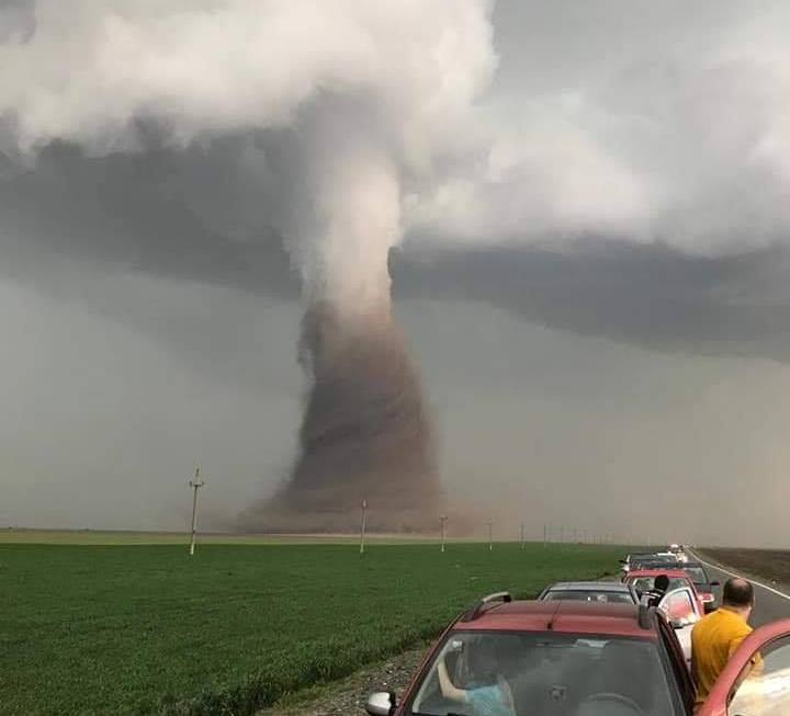 Руйнівний ураган, який завдав збитків Румунії, - рухається в бік України? (ФОТО, ВІДЕО)