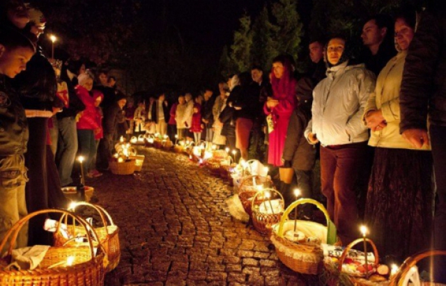 Коли освячуватимуть паски в Берегові? (Графік)