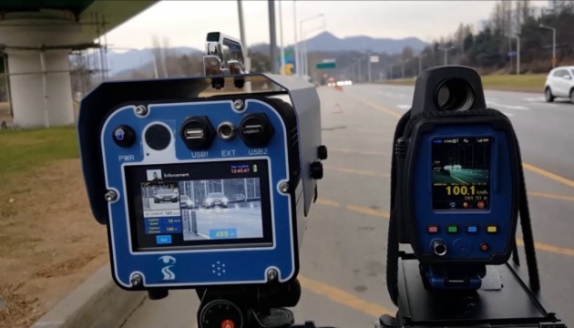 До уваги закарпатців: з’явилися нові ділянки, де прилади TruCAM «чекають» на любителів швидкої їзди  (КАРТА)