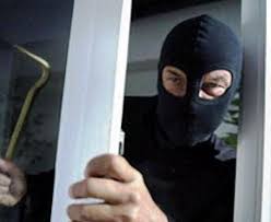 Пограбування тижня: злодій виніс з помешкання українця понад мільйон доларів