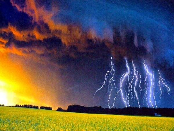 "Показилася погода": з гумором та віршовано про погоду на Закарпатті