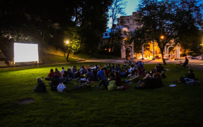 У Рахівському районі відбудеться показ кінофільму під відкритим небом