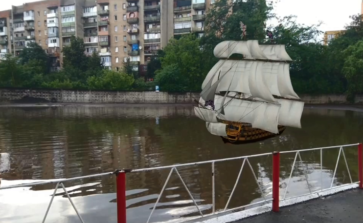 Ужгород пливе: у мережі поширюють гумористичне відео про стан міста після зливи (ВІДЕО)