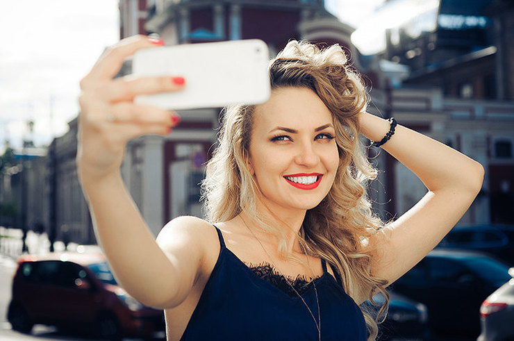 Вчені розповіли як збирати найбільше лайків на світлинах у соцмережах