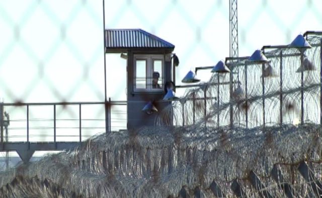 З української колонії втекли небезпечні злочинці: фото і прикмети