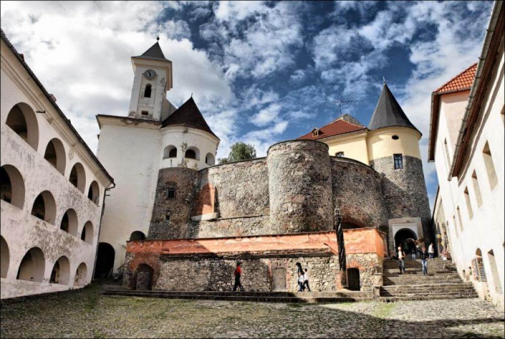 На Закарпатті з'явиться власний смарт-музей
