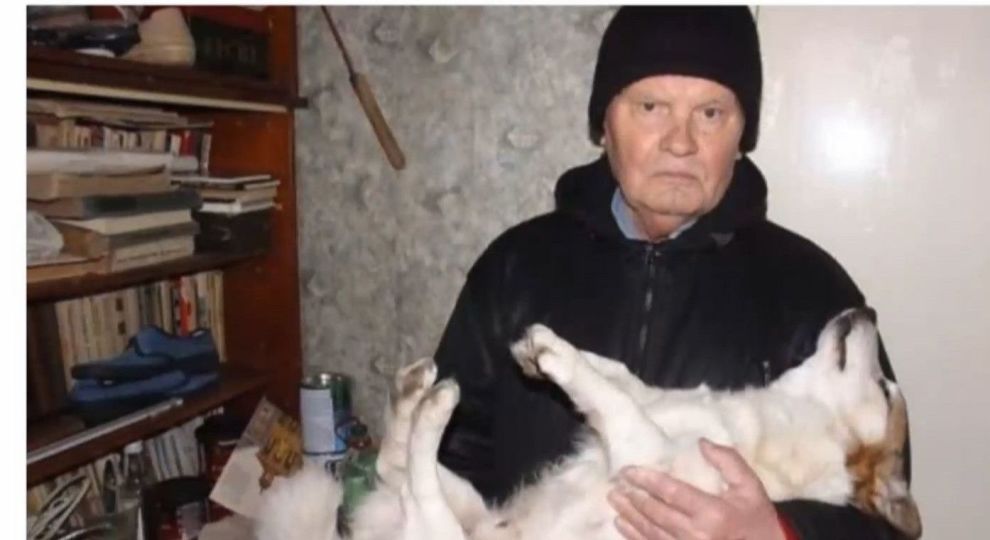 Заради забави: хлопець в парку жорстоко вбив собаку старенького дідуся