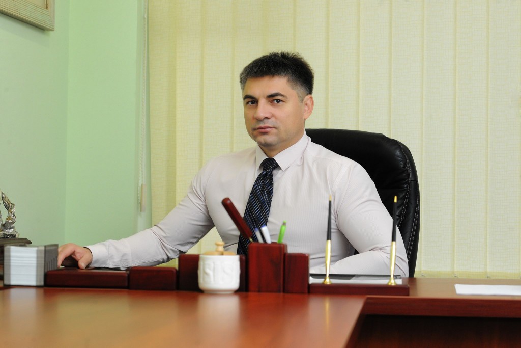 Очільник Закарпатської політсили "Опозиційна платформа - за життя" Іван Чубирко підтримав заяву парламентарів-однопартійців щодо продажу землі