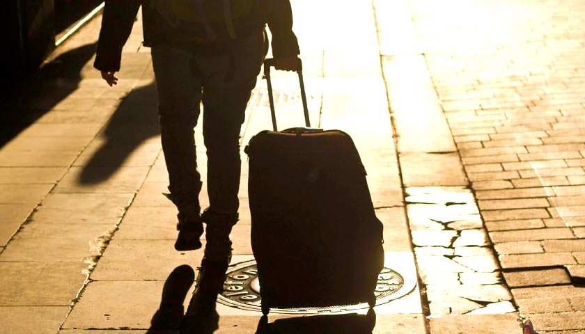 На заробітки: за кращою зарплатнею українці їдуть в Чехію