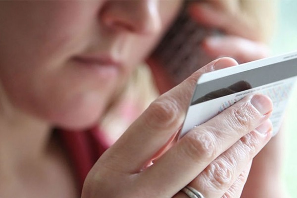 В Ужгороді знову активізувалися телефонні шахраї