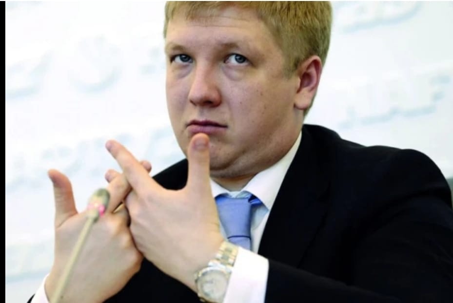 Шокуючі зарплати: на платню глави Нафтогазу  можна забезпечити 2500 медсестер