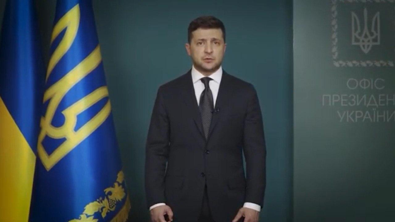 Мають три дні на повернення: Зеленський звернувся до українців (ВІДЕО)