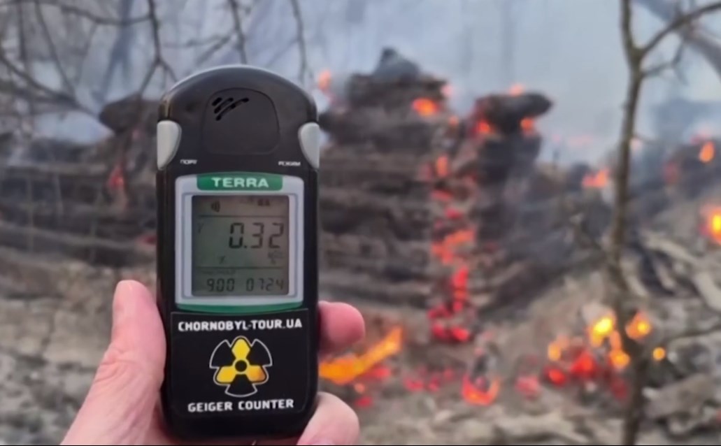 "Радіоактивна пожежа": займання у Чорнобильській зоні мають бути терміново розслідувані - Думка