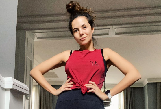 Реп про карантин: заводна композиція від Насті Каменських