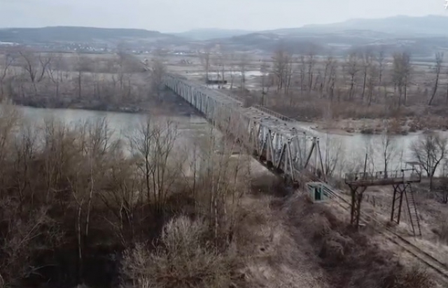 Дослідження на Закарпатті: чому потяги з України не їздять до Румунії (ВІДЕО)
