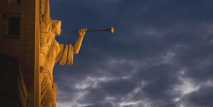 Поруч із Закарпаттям чути моторошні трубні звуки (ВІДЕО)