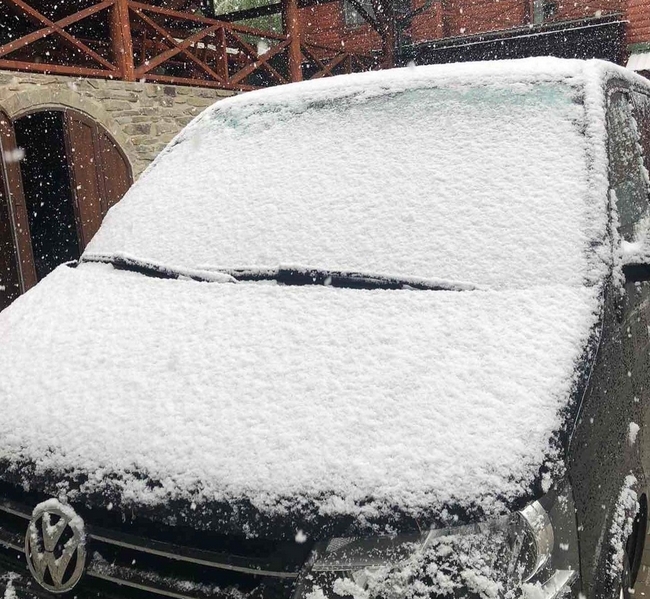 Майже під кінець весни Перечинщину притрусило снігом (ФОТО)