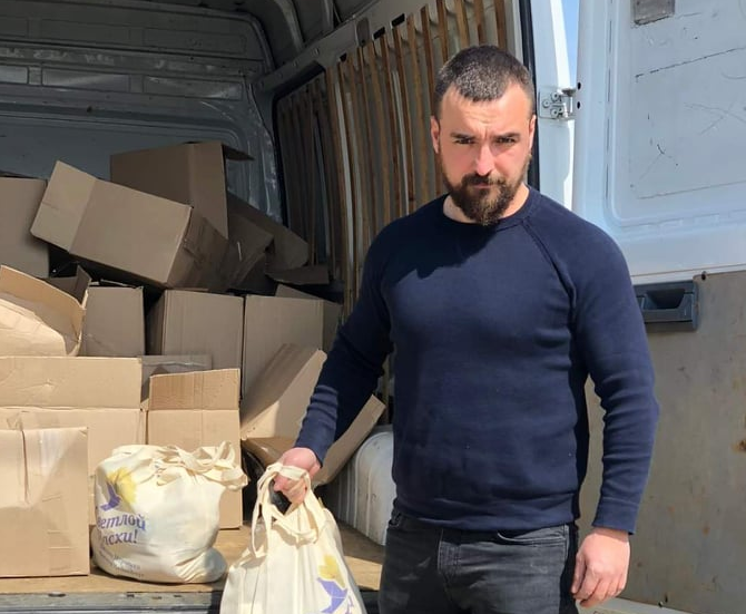 Іван Чубирко вітає Миколу Лемка з Днем народження