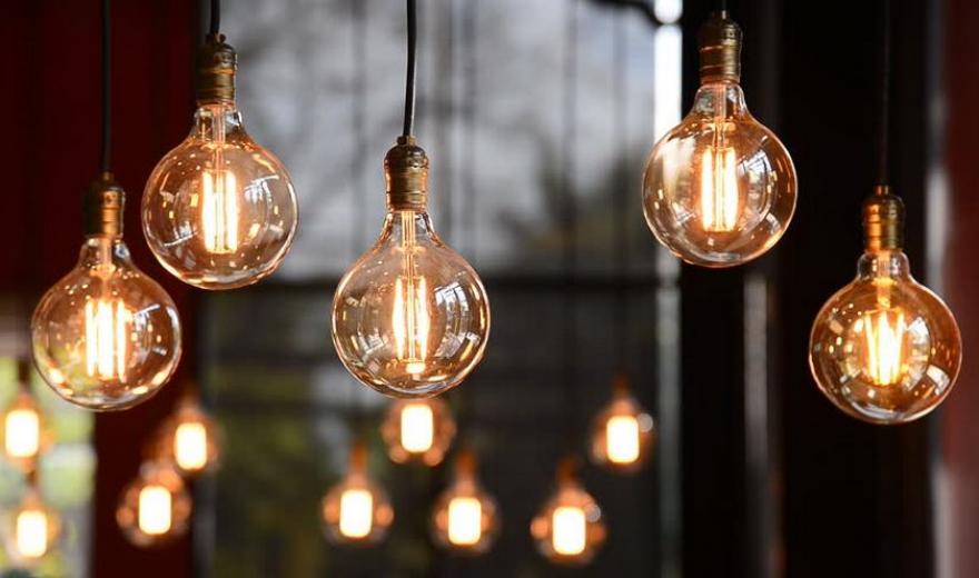 Мукачево та Мукачівщина: де та коли відключатимуть електроенергію