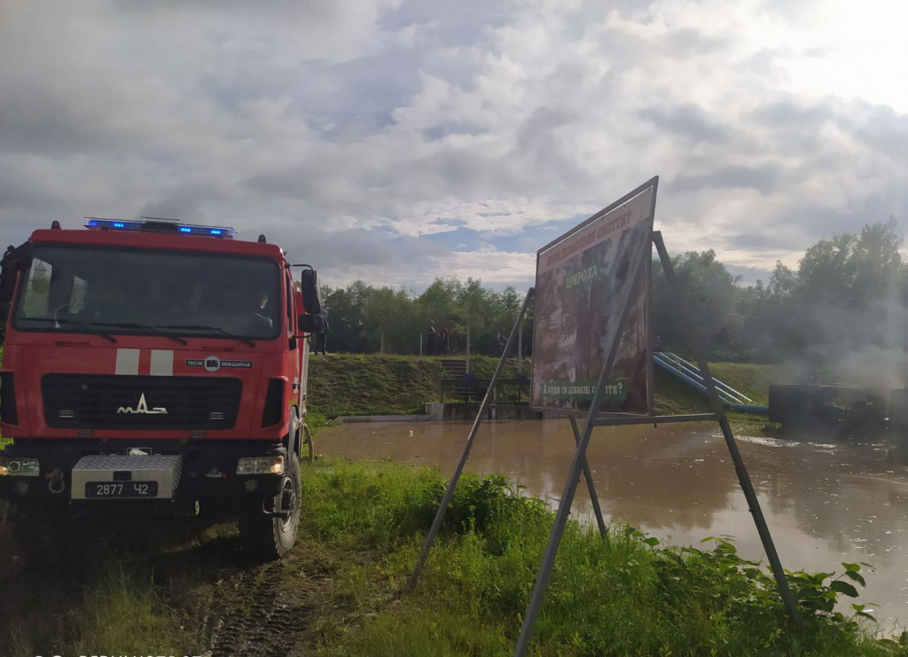 На Закарпатті залишаються підтопленими 40 гектарів полів