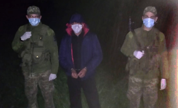 Підозрюваний у вбивстві намагався перетнути кордон на Закарпатті